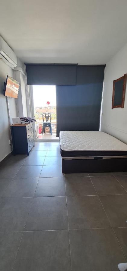 Nice Studio With Pool And Internet Fiber Torremolinos Bagian luar foto